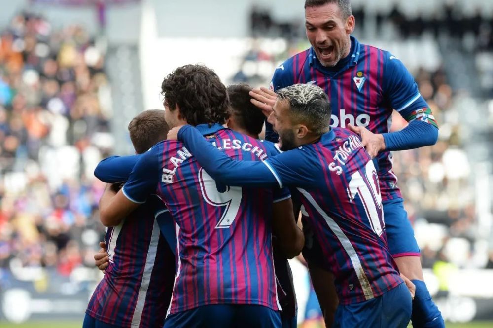 人都不够了 人都不够了